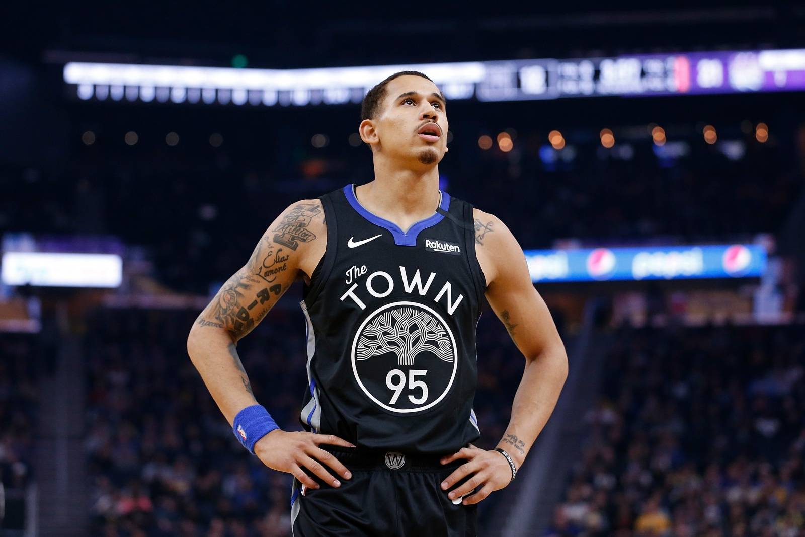 作和引援策 作和引援策